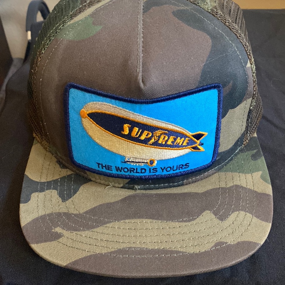 Supreme Blimp (Pre owned)